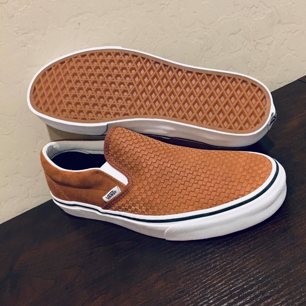 Vans Classic Slip-On Embossed Suede Skate Sequoia - Picture 3 of 8
